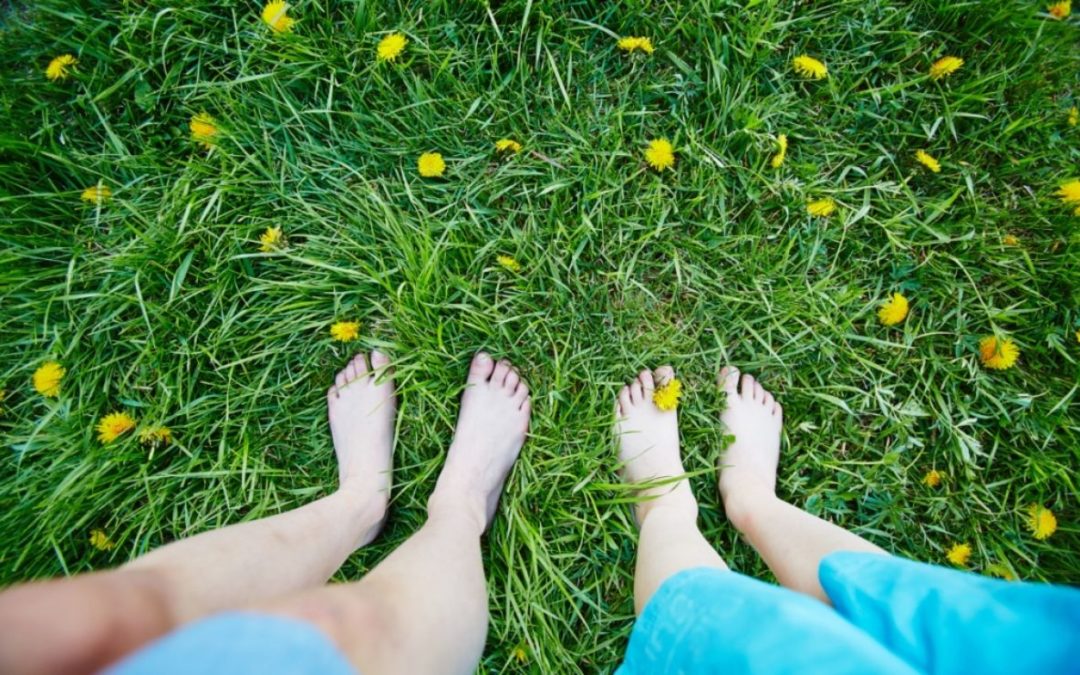 Grounding (Earthing): Health Benefits & How-Tos